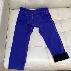 Blue Lululemon crop pants